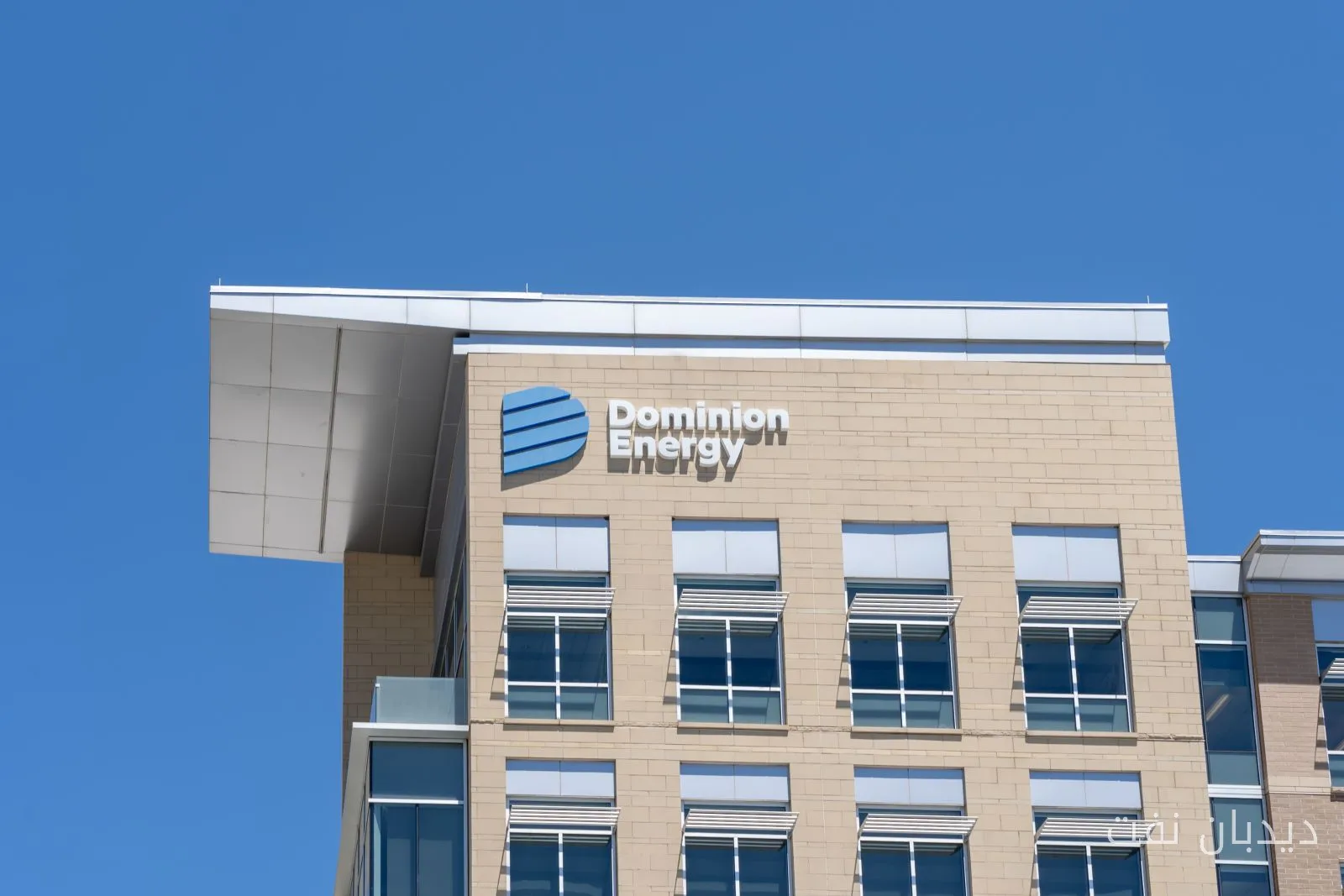 آیا سهام Dominion Energy از دیگر شرکت‌های خدماتی پیشی می‌گیرد؟