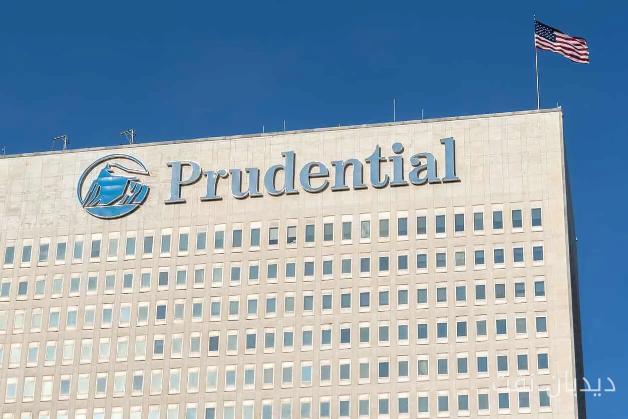 آیا سهام Prudential Financial از Nasdaq عقب‌مانده است؟