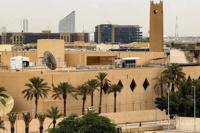 نفتکش ایرانی در مسیر یمن تحت تحریم‌های بین‌المللی قرار گرفت