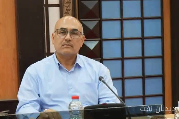 شاهپور رجائی بر اجرای مبحث ۱۹ ساختمان برای مدیریت مصرف انرژی در بوشهر تأکید کرد