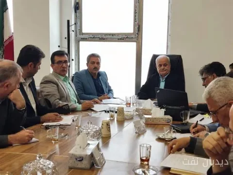 امیر قادری: توسعه انرژی خورشیدی به برنامه عملیاتی تبدیل شود