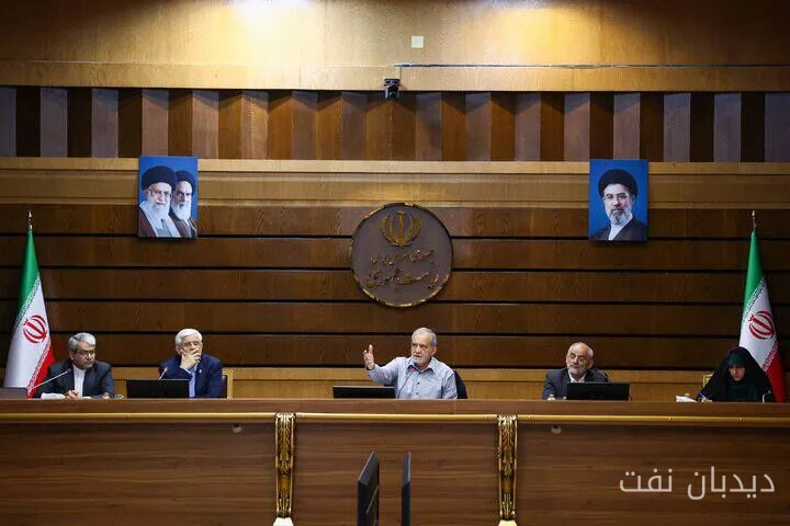 پزشکیان: نیازی به واردات بنزین نیست و اقداماتی برای مقابله با قاچاق سوخت در حال انجام است