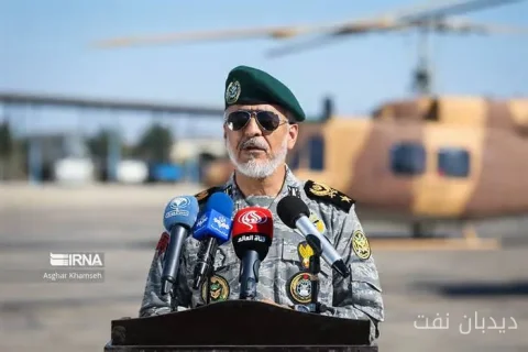 دریادار سیاری: تنگه هرمز به‌طور کامل بسته است