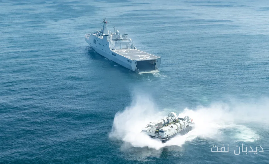 نیروی دریایی چین از کشتی مخصوص تمرینات هوورکرفت Type-726 رونمایی کرد