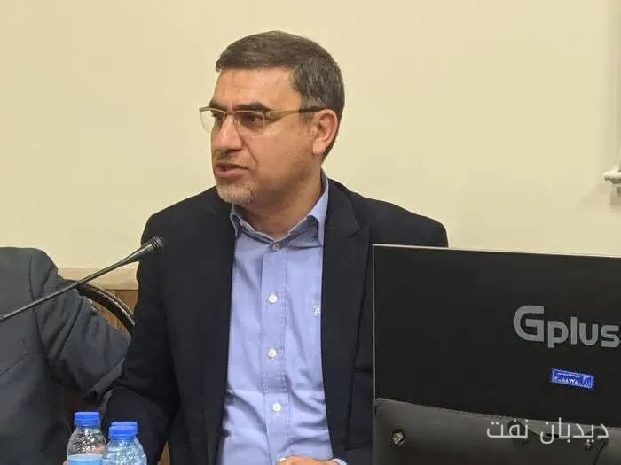 سادات‌میدانی: تعلیق عبور ترانزیتی از تنگه هرمز در شرایط تهدید به بقای کشور
